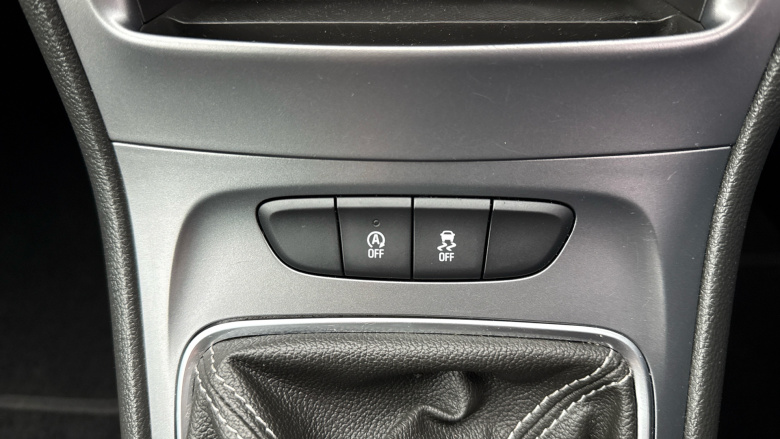 Vauxhall Astra 1.0T ecoTEC Design 5dr Petrol Hatchback